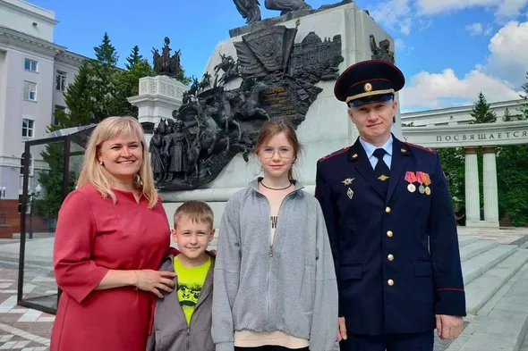 День семьи, любви и верности. Интервью с росгвардейцем Рустамом Сакаевым: «Семья — опора в службе и жизни»