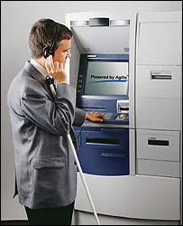 В Европе появились говорящие банкоматы