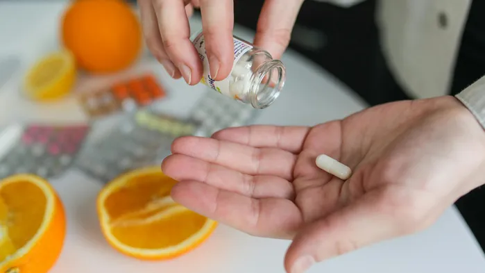 Как рассчитать и выплатить работнику больничный в 2026 году