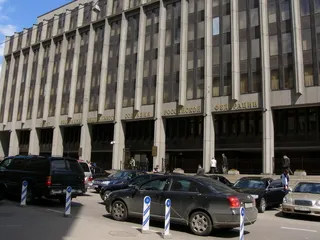 Совет Федерации  - за отмену закона "О финансово-промышленных группах"