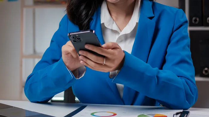 Как бизнес экономит с электронной подписью