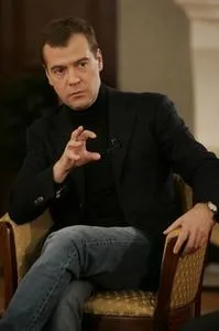 Медведев подписал Указ о ликвидации барьеров для предпринимательства
