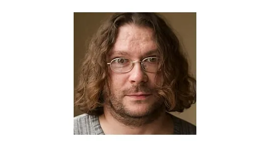 Максим Кононенко, журналист, писатель