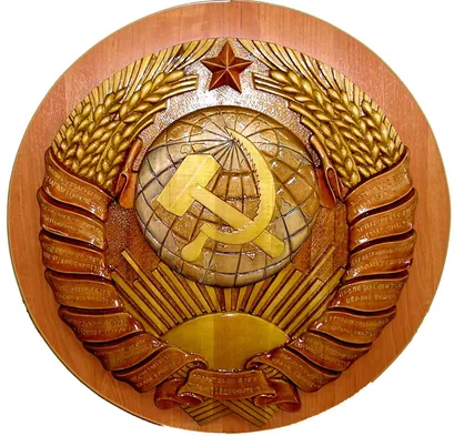 Литва запретила советскую символику