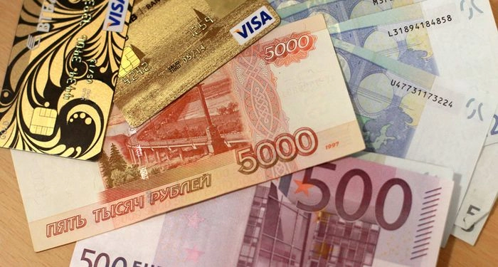 Портфель сбережений из трех валют позволит забыть о переживаниях из-за курса рубля