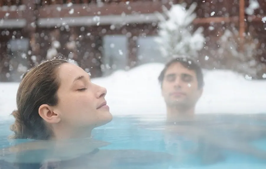 Бассейны под открытым небом в Подмосковье.