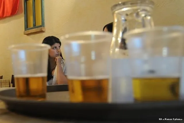 Организация, осуществляющая розлив пива в сфере розничной торговли, вправе применять УСН