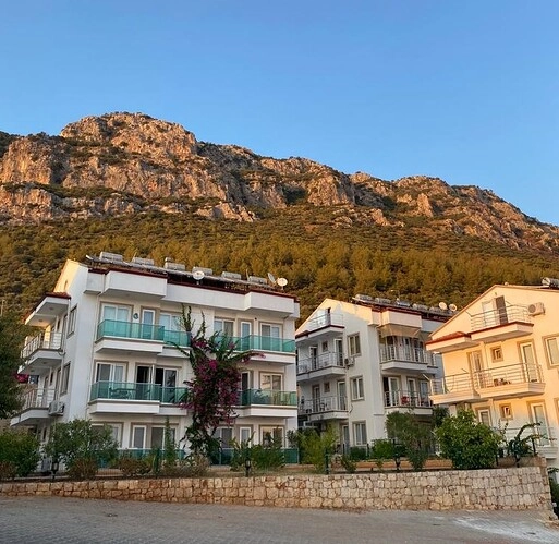 г. Каш. Жилые дома с квартирами