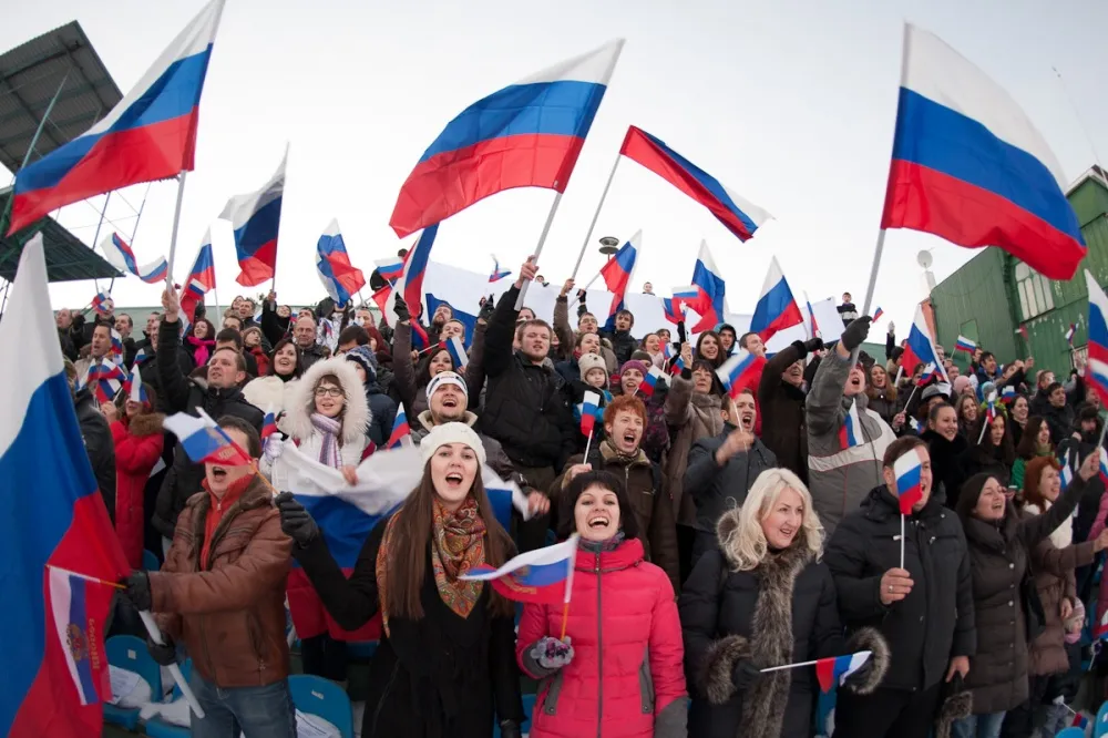 Около половины россиян уверены в негативном влиянии эпохи Ельцина на страну 