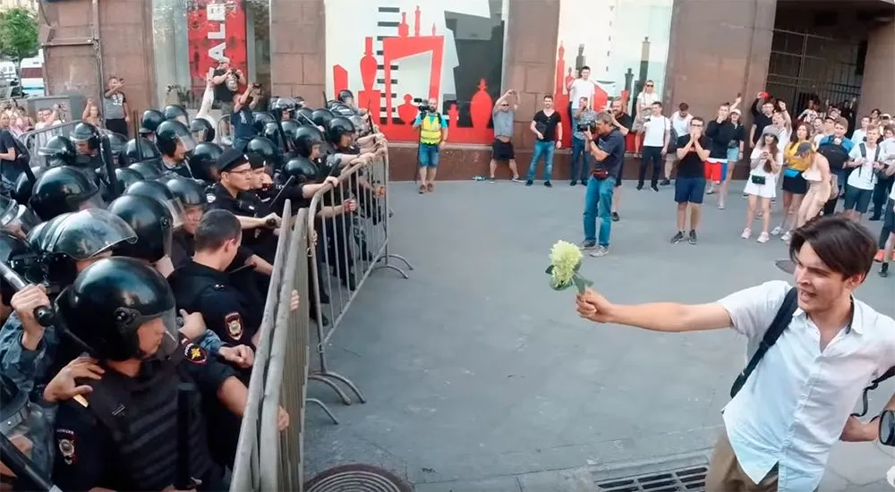 Взгляд на справедливость с другой стороны или кто заплатит за беспорядки?