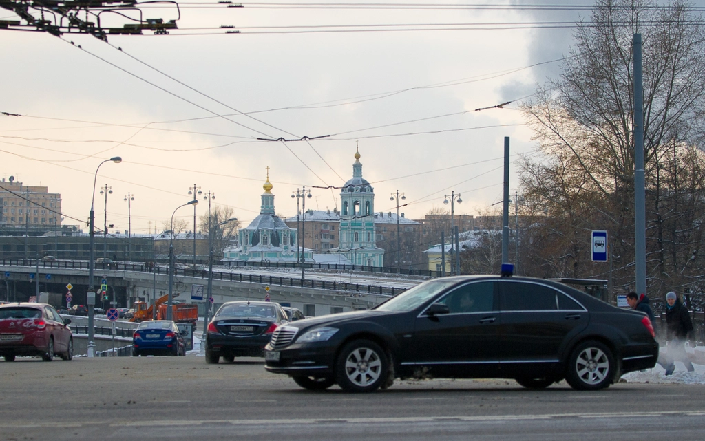 Приобретение б/у автомобиля: как определить срок его полезного использования?