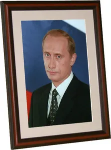 Из сельского клуба украден портрет Путина