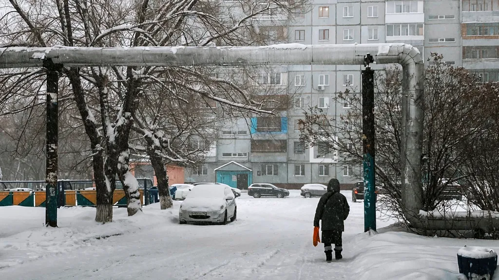 Кто отвечает за очистку снега и сосулек на крыше? Какие штрафы и ответственность?