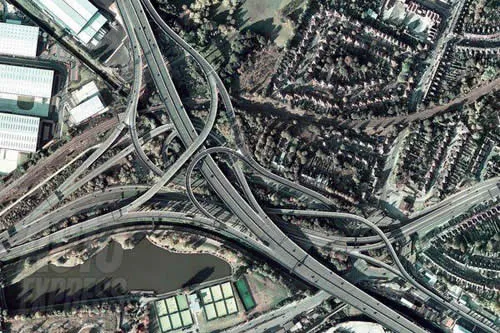 За пять лет в России построят 2 тысячи километров дорог