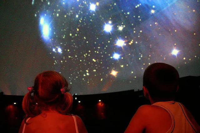 Роскосмос намерен отказаться от постоянного присутствия человека в космосе