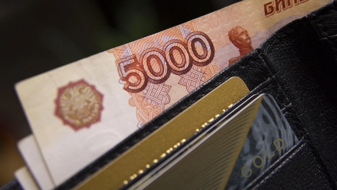 Почему слишком крепкий рубль может навредить экономике?