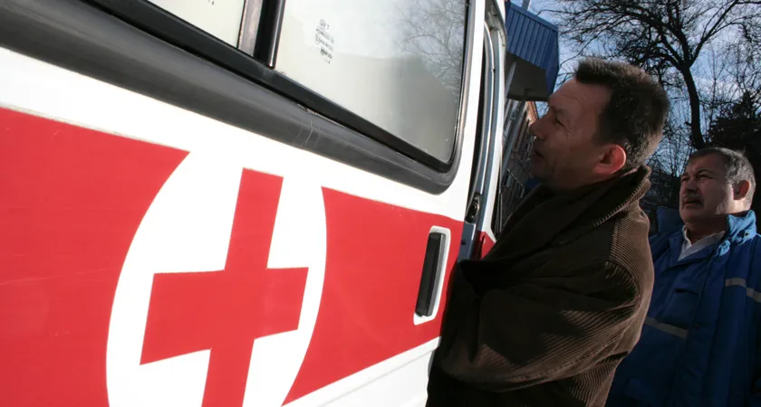 В Югре при столкновении двух автобусов пострадали 16 человек 