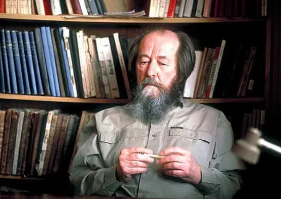 Александр Солженицын. Фото Reuters
