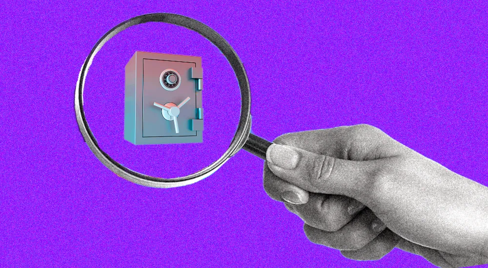 Будут контролировать почтовые переводы и операции через мобильных операторов