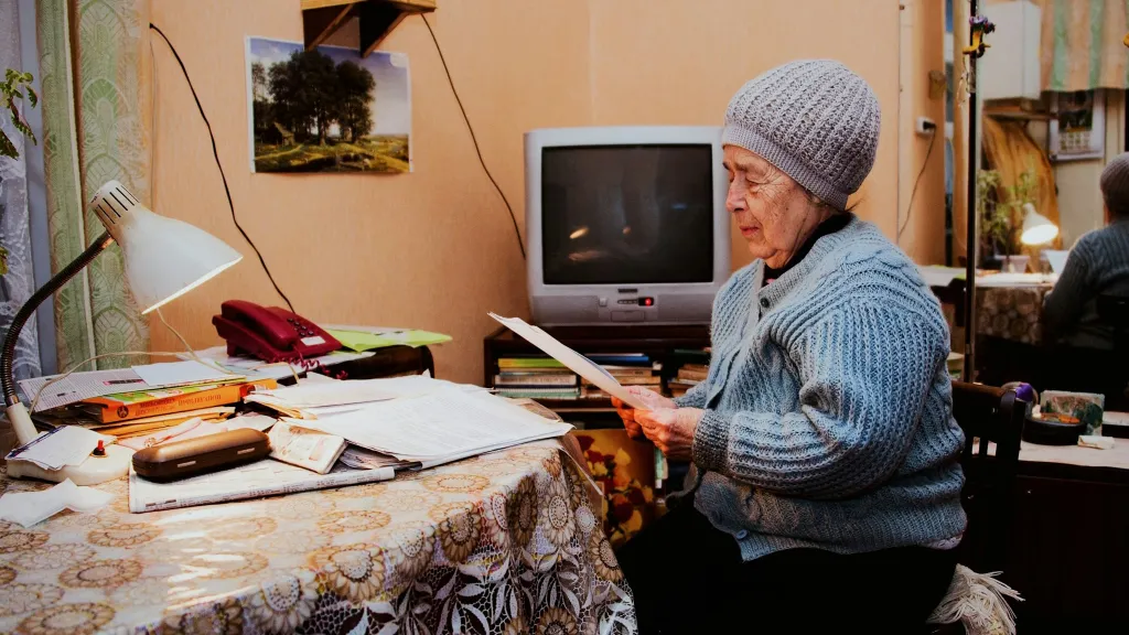 Как пенсионеру получить выплатное дело и для чего оно нужно