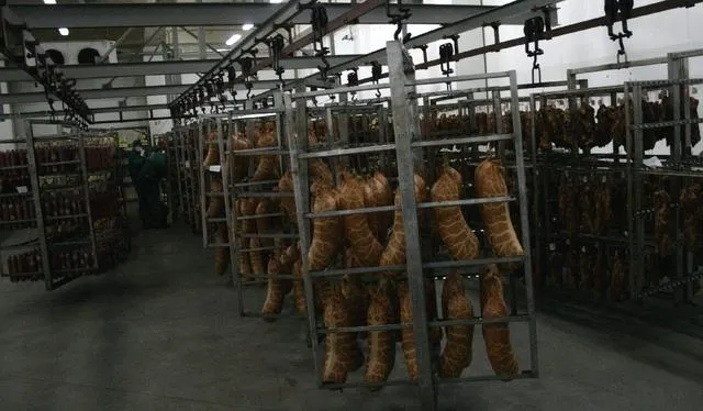 В Белгородской области Россельхознадзор уничтожил более 300 тонн импортной мясной продукции 