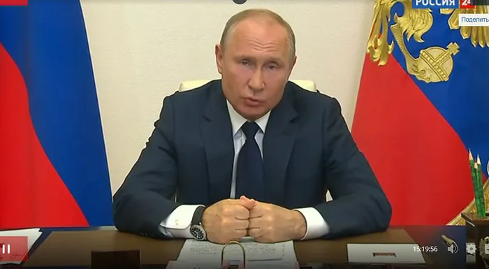 Путин проводит совещание по коронавирусу. С 12 мая начинается общий режим рабочих дней