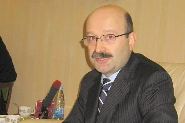 Михаил Задорнов ожидает, что греческий кризис обесценит рубль