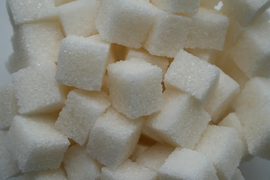 Правительство введет заградительные пошлины на сахар