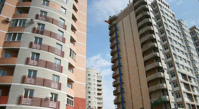 Организация приобретает функции управляющей компании исключительно по решению жильцов