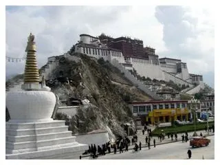 Тибет остается закрытым