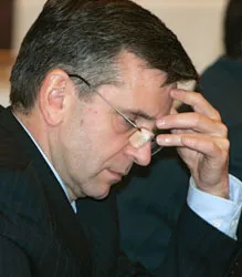 Министру Зурабову поставили "неуд"