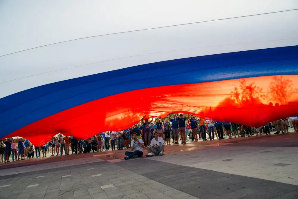 Что долг грядущий нам готовит