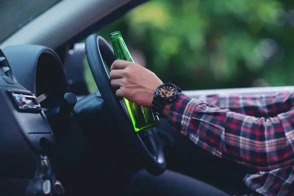 Получить права после вождения в пьяном виде быстро не получится. В стране ужесточили закон о порядке восстановления водительских прав