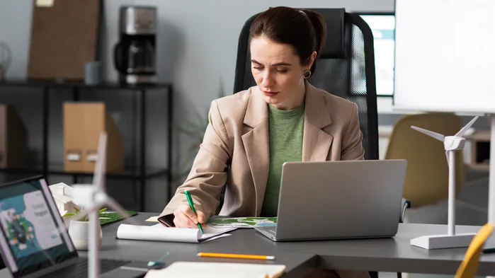 РСВ за 9 месяцев 2025 года: как отражать облагаемые и необлагаемые страховыми взносами выплаты