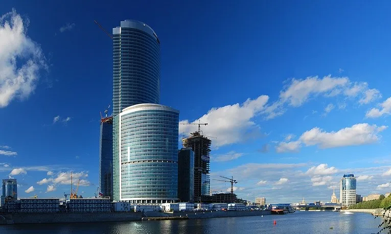 Вместо зданий мэрии в "Москва-Сити" планируют построить парковку