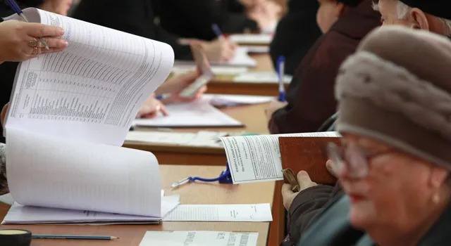 На выборах мэра Новосибирска одержал победу кандидат от КПРФ Анатолий Локоть