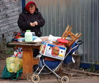 Власти Ямала проверят торговлю с лотков