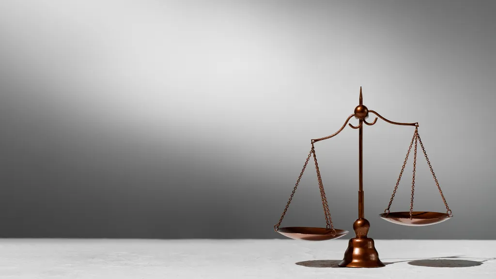 Тяжела и неказиста жизнь обычного юриста