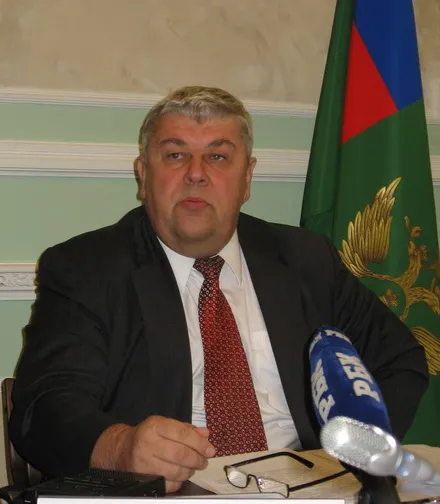 ФССП хочет самостоятельно реализовывать имущество должников на сумму до 30 000 рублей