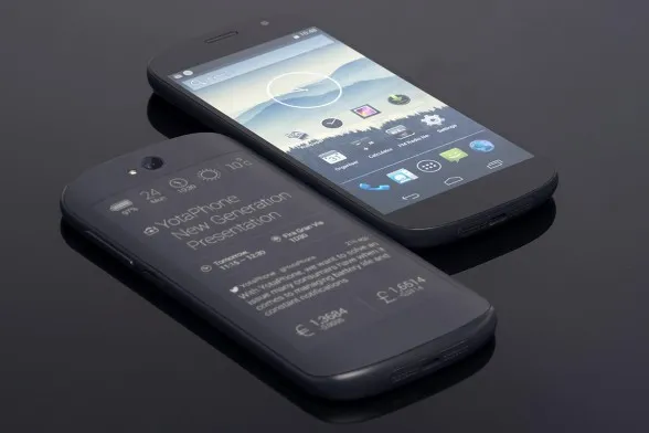 YotaPhone 2 будет стоить 32990 рублей