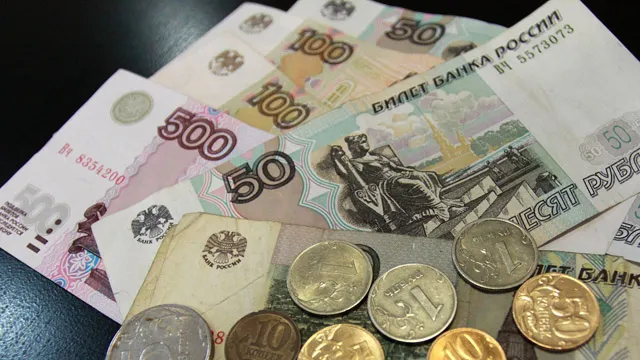 С начала года наличная денежная масса сократилась до 7,1 трлн. рублей