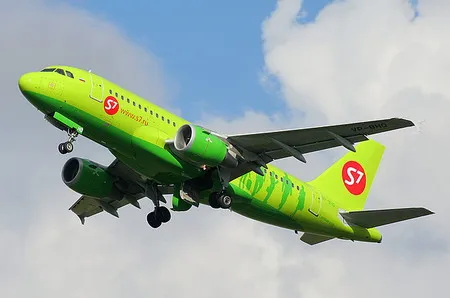 За полгода авибилеты подорожали на треть