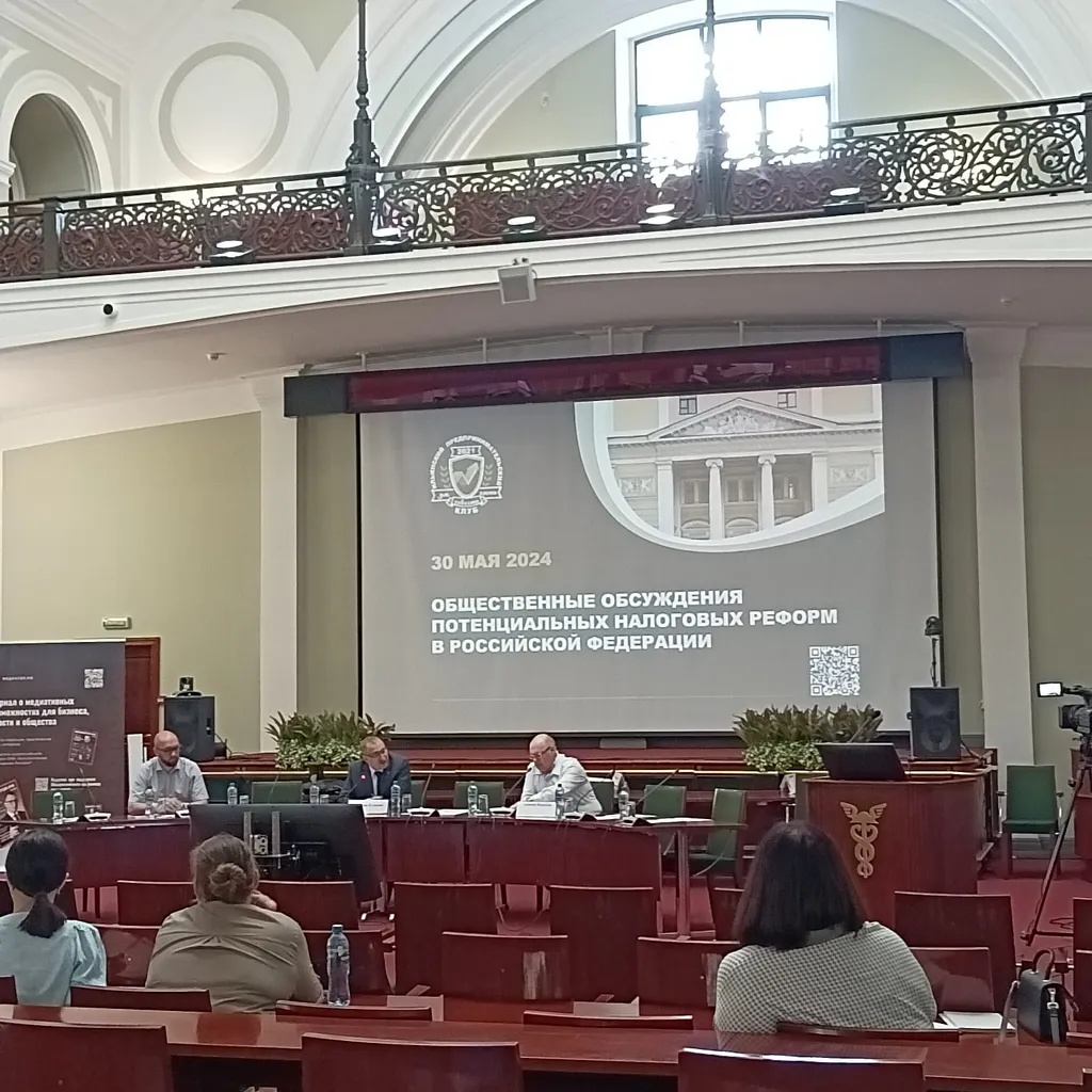 Мнение: повышенные ставки НДФЛ должны начинаться не от 2,4 млн, а 50 млн рублей годового дохода