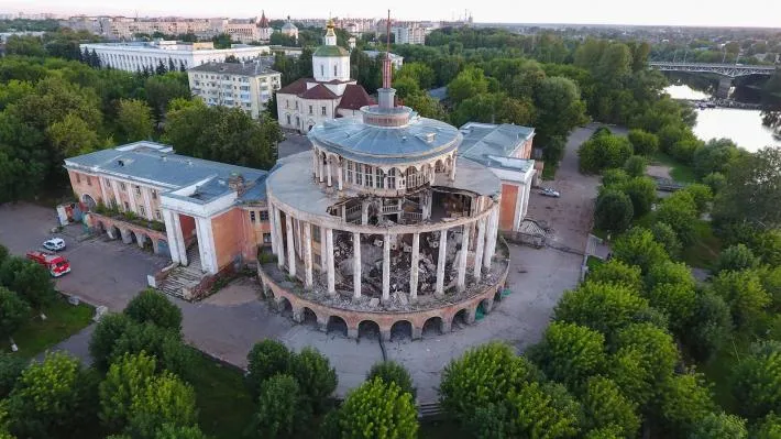 В Твери обрушилось здание речного вокзала, одного из символов города.