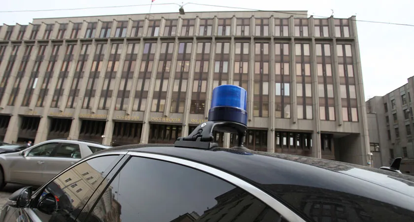 Сразу два сенатора покинули Совет Федерации