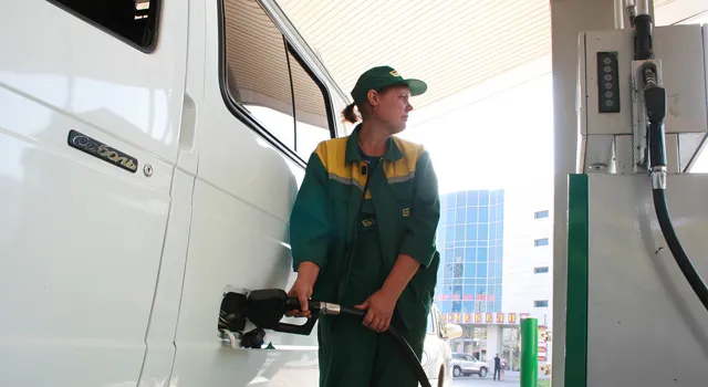 Антимонопольщики добились снижения цен на бензин в г. Сочи