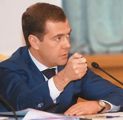 На фото президент РФ Дмитрий Медведев