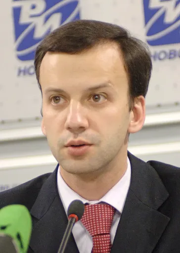 Дворкович предложил включить интернет в стоимость потребительской корзины